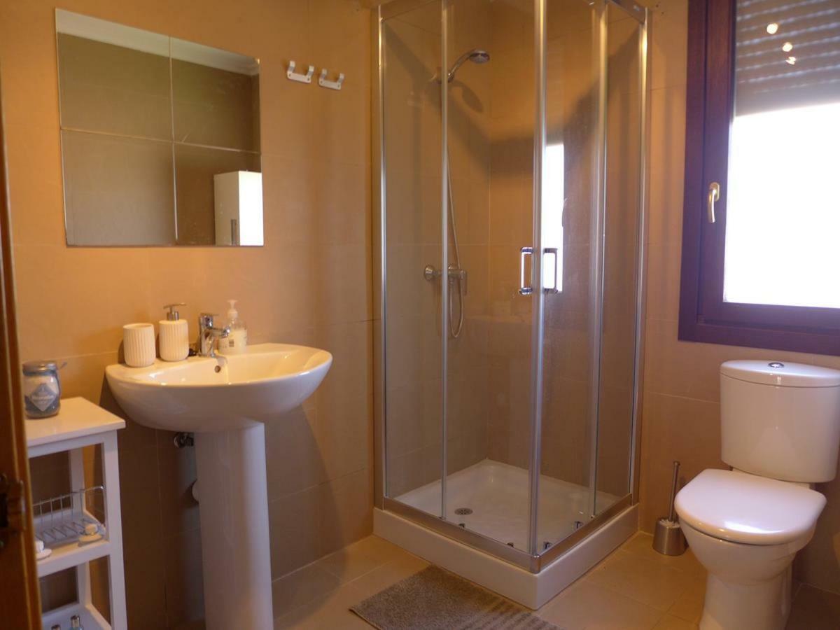 Apartamento En Nueva De Llanes Ngoại thất bức ảnh